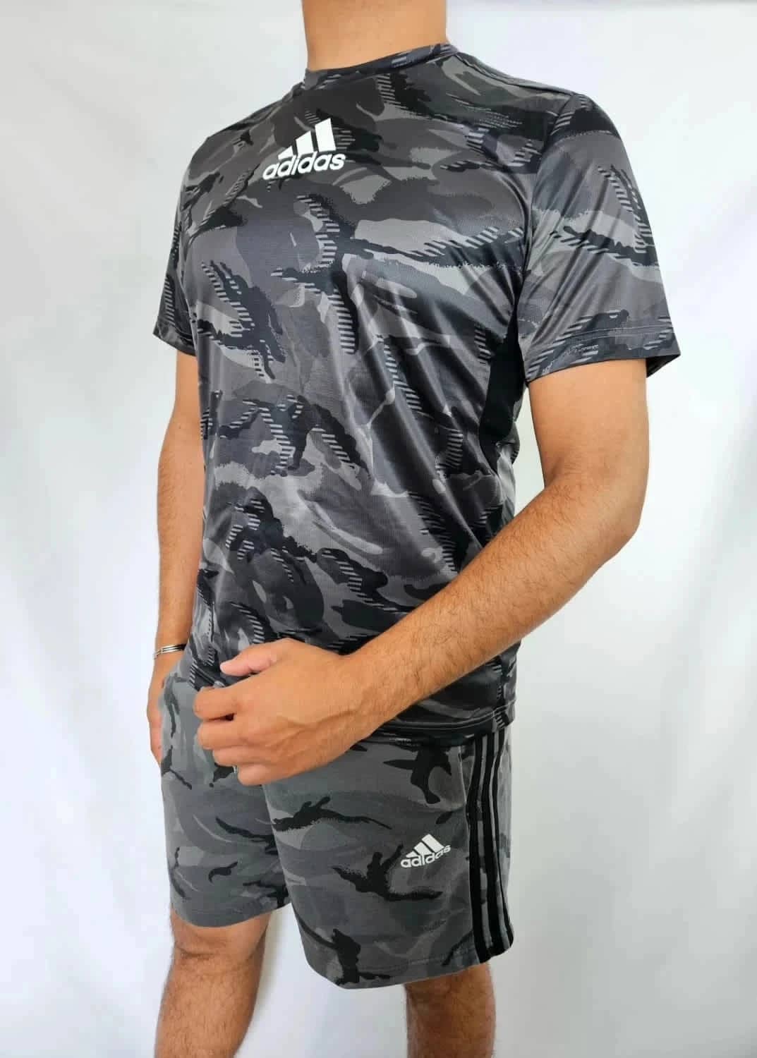 Ensemble Adidas camouflage taille M