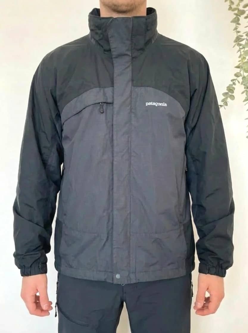 Veste imperméable noire Patagonia Gore-tex Jacket taille L