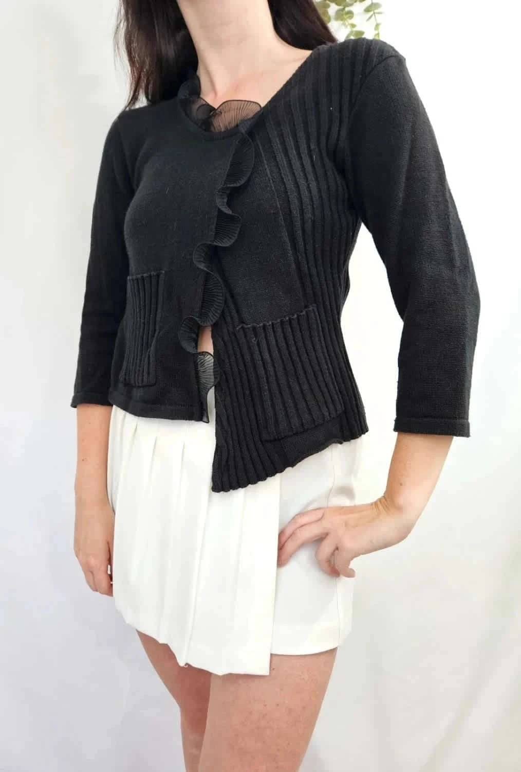 Haut noir asymétrique La Fée Maraboutée