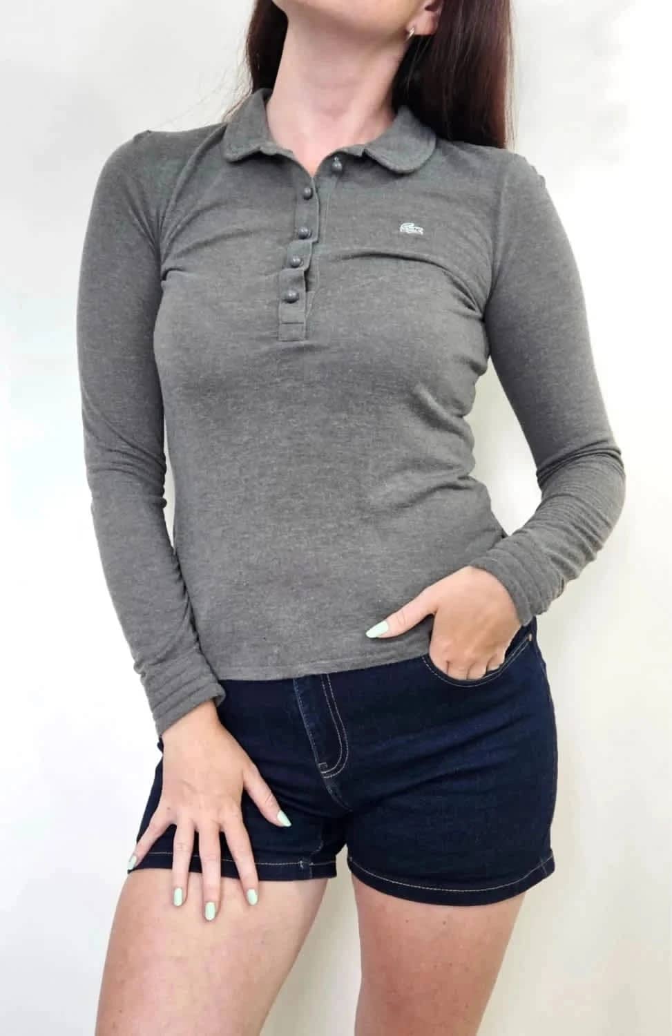 Polo gris manches longues Lacoste logo brodé taille 36