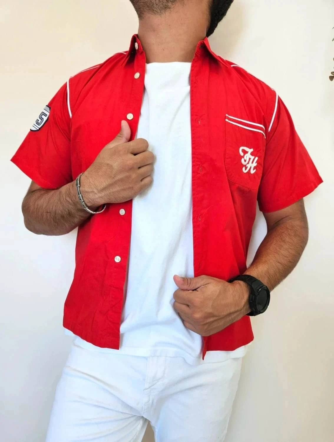 Chemise rouge manches courtes Tommy Hilfiger bowling style racing vintage brodé