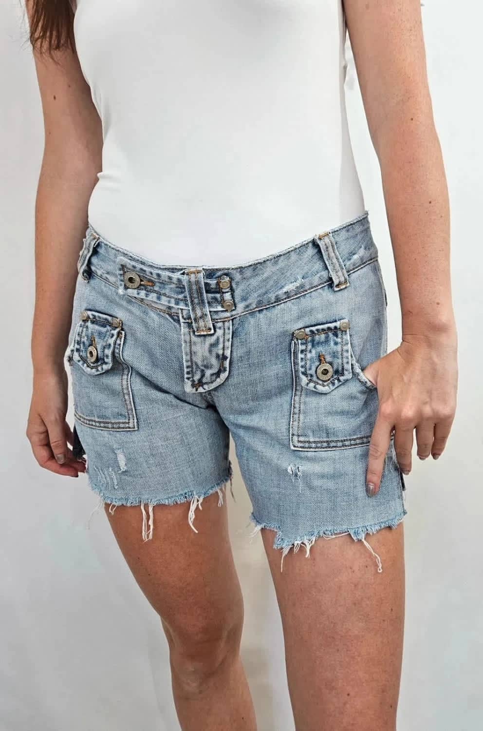 Short en jean Numero Zero Y2K vintage taille 40