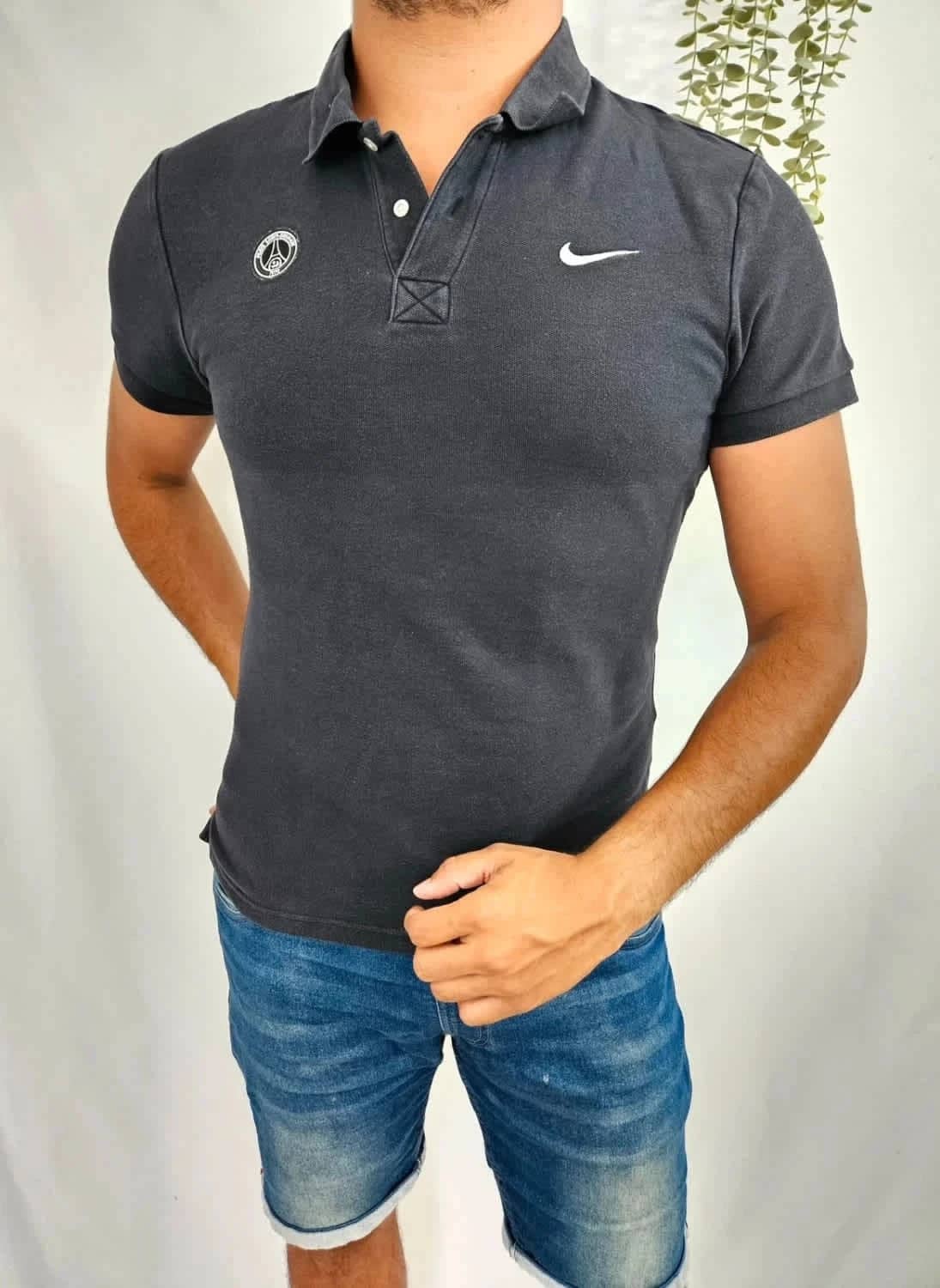 Polo noir Nike logo brodé PSG 1970 taille M