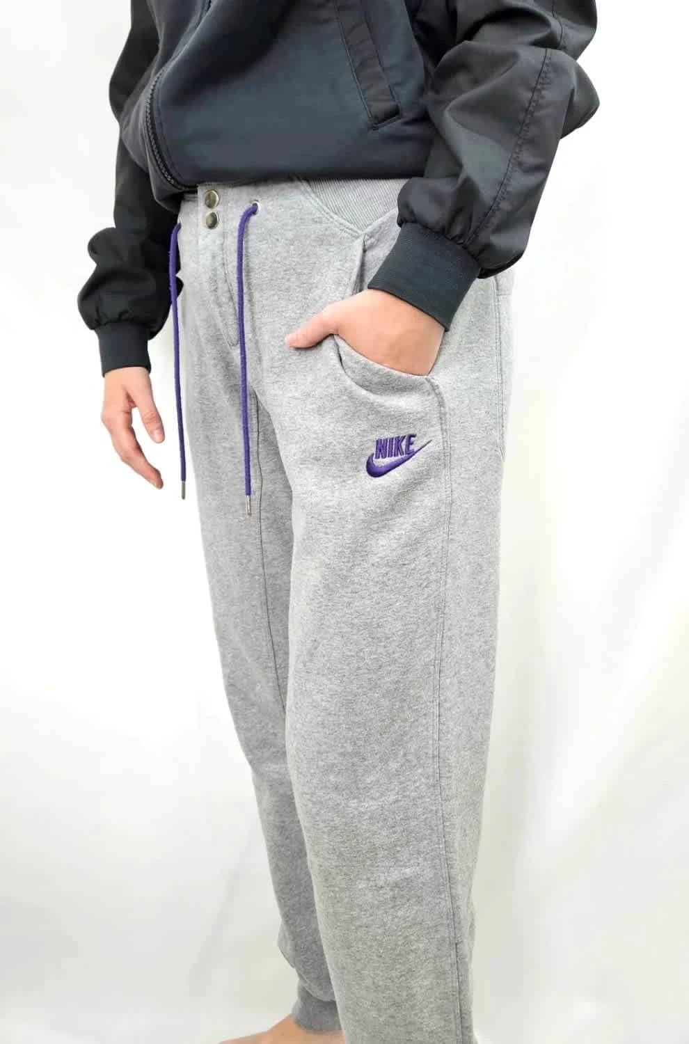 Pantalon jogging gris Nike brodé taille S