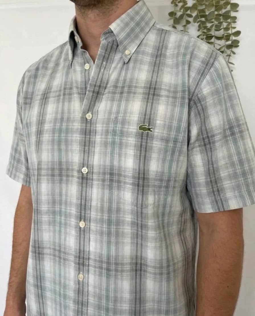 Lacoste chemise manches courtes à carreaux taille M