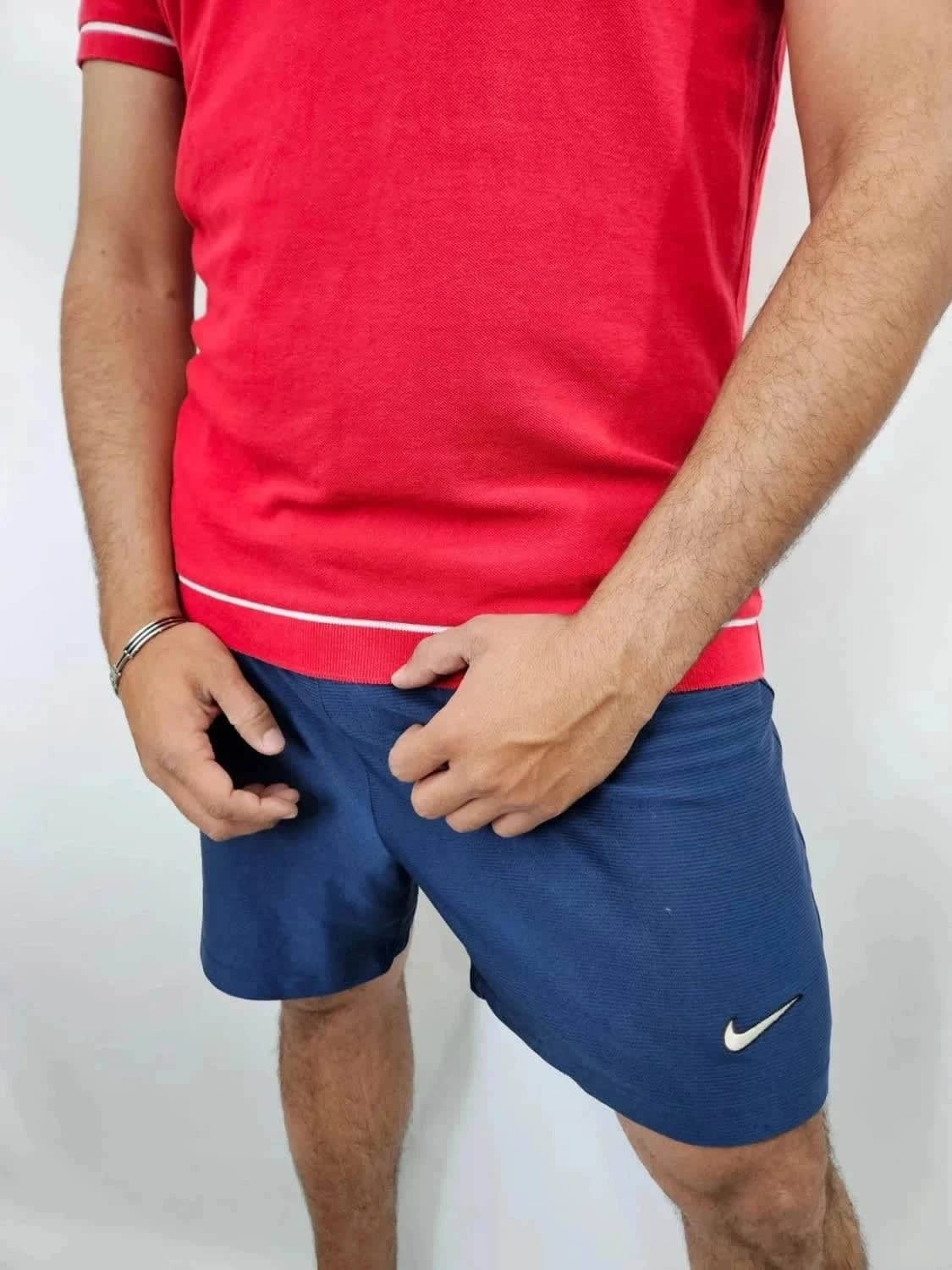 Short bleu Nike vintage logo brodé taille XL