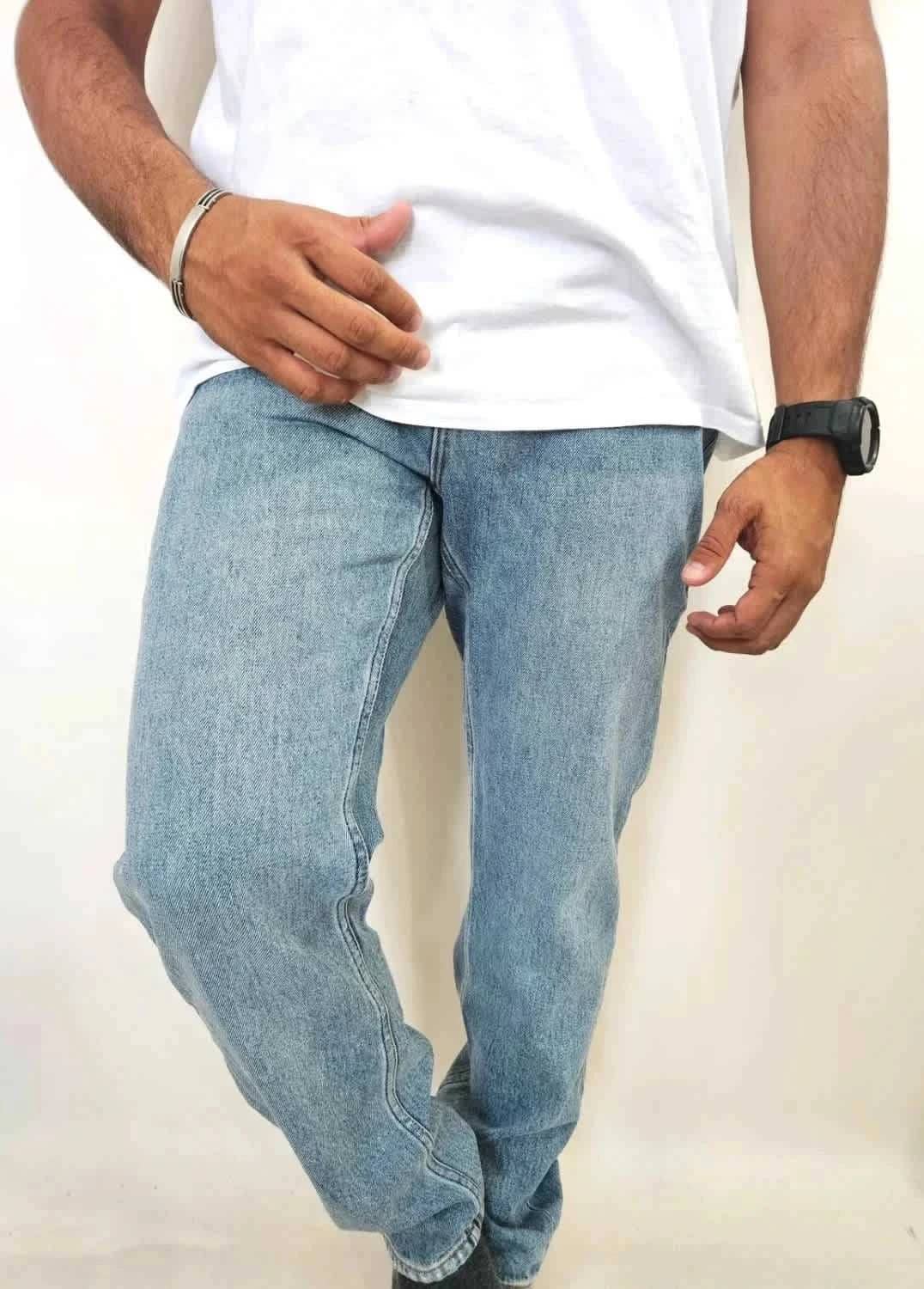 Jean droit Weekday Seattle taille W33 L30 bleu 100% coton vintage