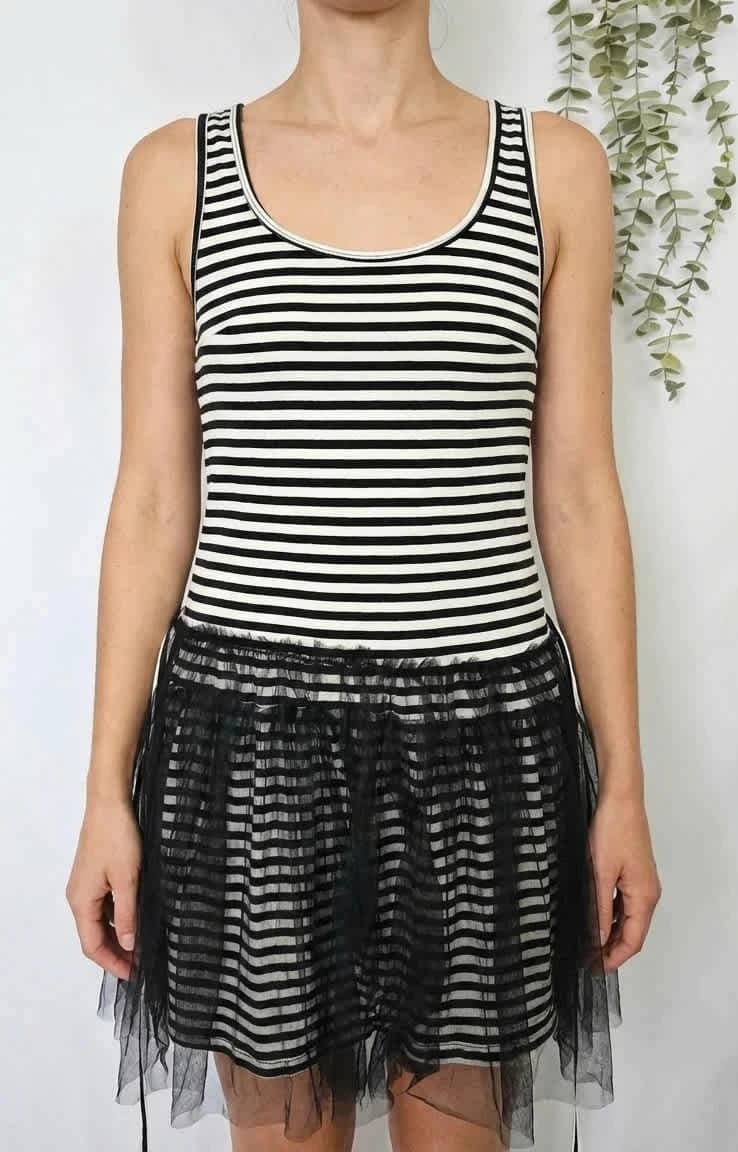 Robe à rayures noire et blanche Molly Bracken taille unique