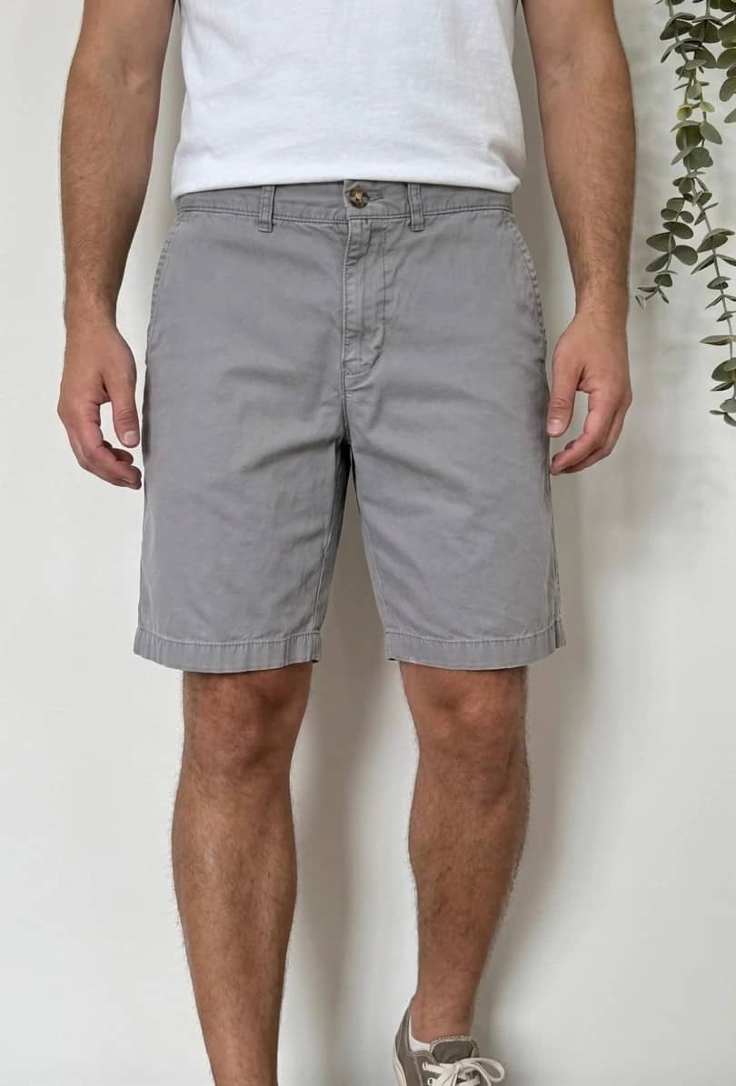 Short chino classic fit Tommy Hilfiger gris taille W32 - PP2603155