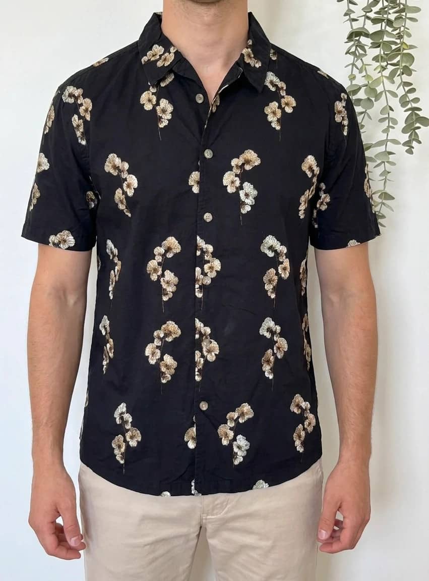Chemise hawaïenne River Island noire fleurs brodées taille M - SK2606111