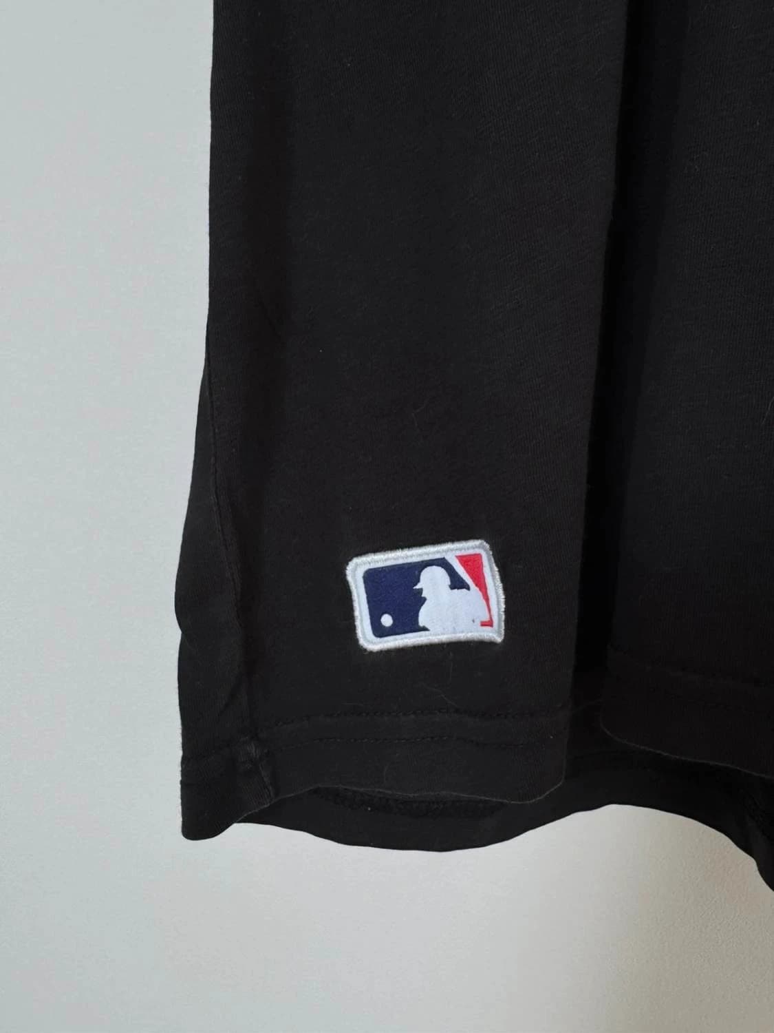 New Era Yankees T-Shirt Schwarz mit orangefarbenem Logo Größe L - FP2512150 - Foto 3/6