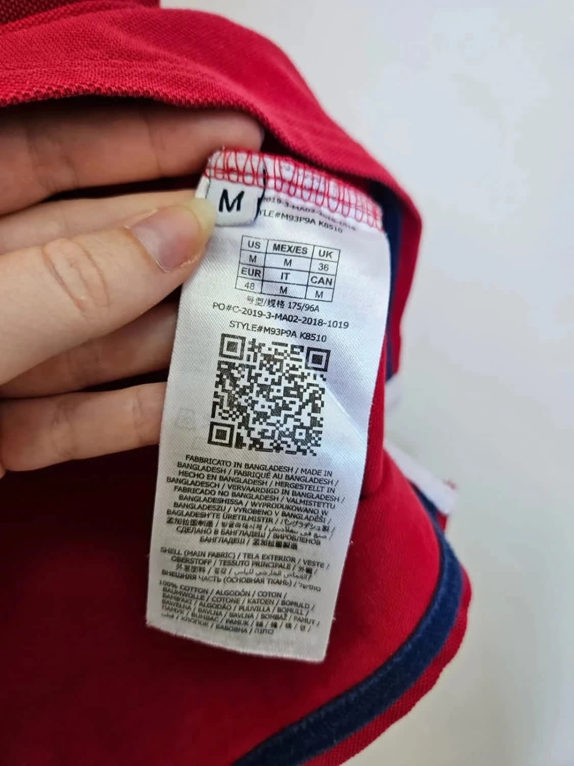 Polo Guess potongan ketat merah saiz M - Foto 7/8