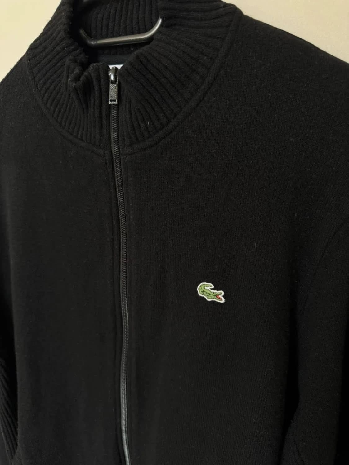 Lacoste ऊन का काला फ़ुल ज़िप वाला जैकेट / बनियान, साइज़ 4/L - फ़ोटो 3/6
