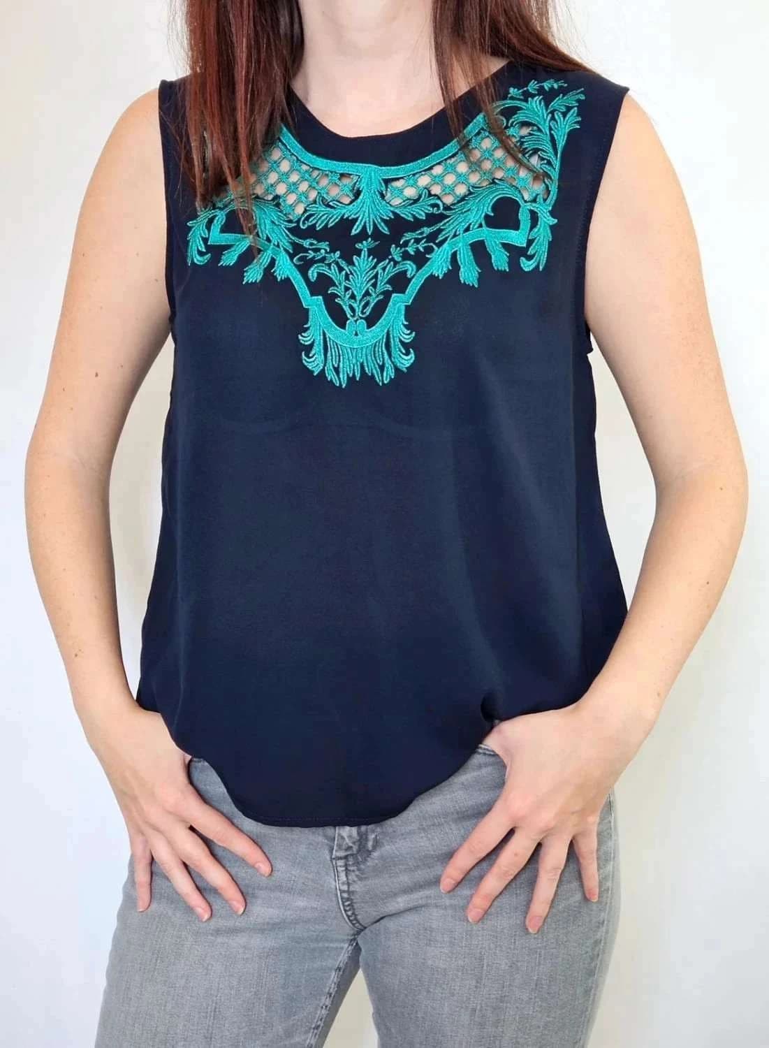 Suncoo blue vest with patterns size 38 - Photo 1/7