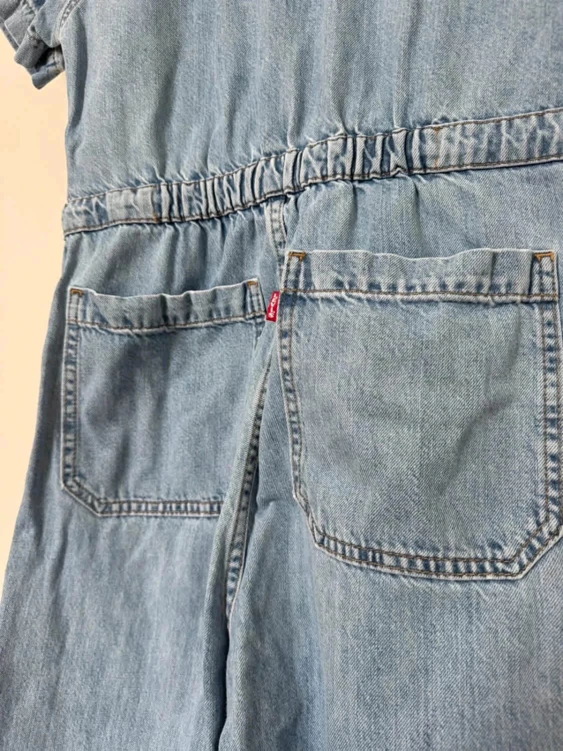 Džínsový overal Levi’s zo svetlej džínoviny, veľkosť S – fotka 7/11