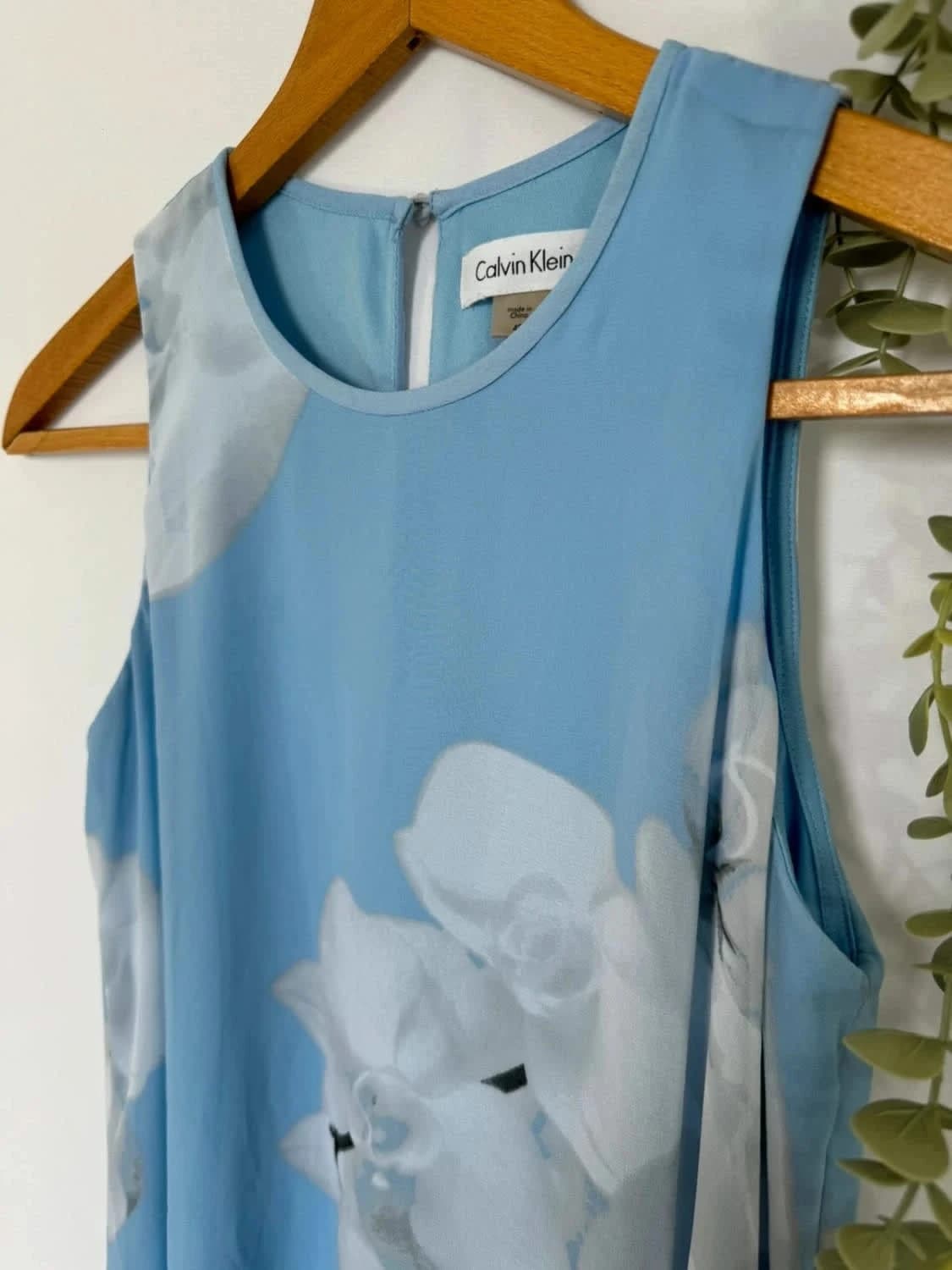 Calvin Klein Kleid blau mit weißen Blumen Größe S - Foto 3/9