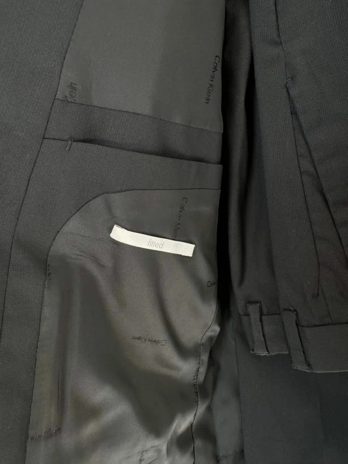 Černé blazerové sako Calvin Klein, 100% vlna, střih fitted, velikost 54 – fotka 6/8