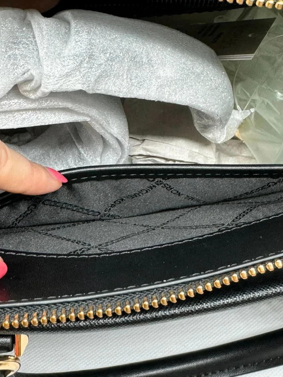 Sac à main noir Marilyn Michael Kors taille moyenne en cuir - Photo 11/20