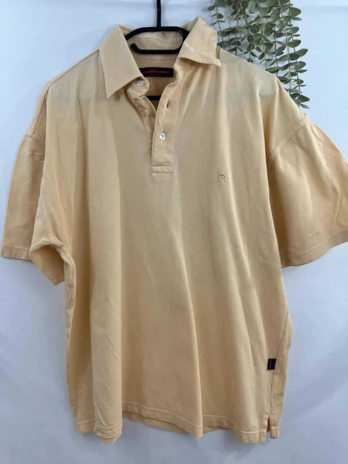 Polo Pierre Cardin logo brodé jaune taille L - Photo 2/7