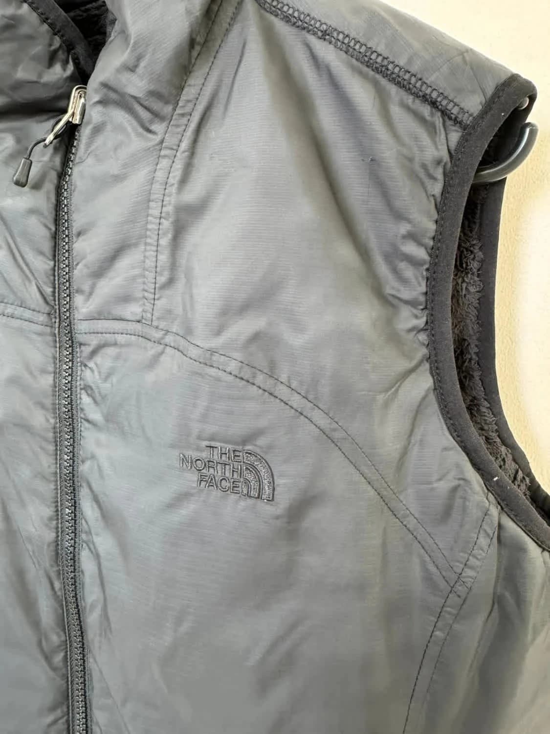 Doudoune sans manches grise The North Face réversible polaire noir taille L - Photo 4/9