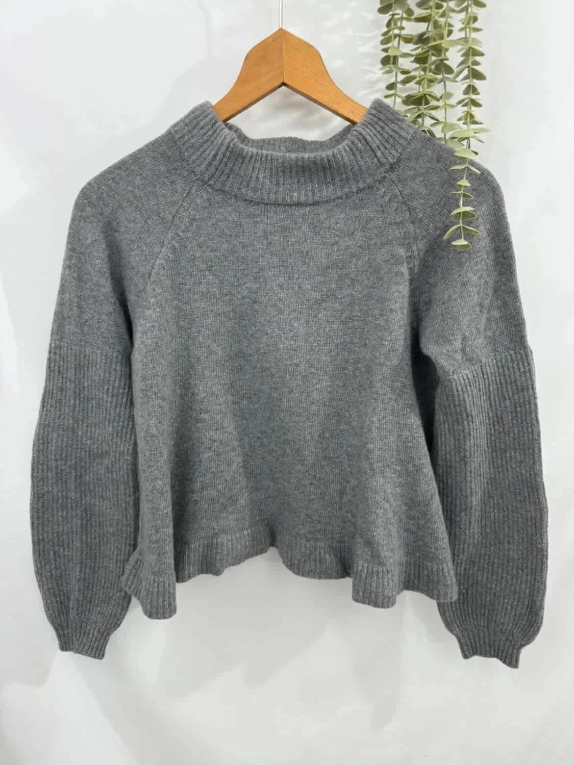 Pull gris chiné cachemire Sisley taille XS - Photo 2/7