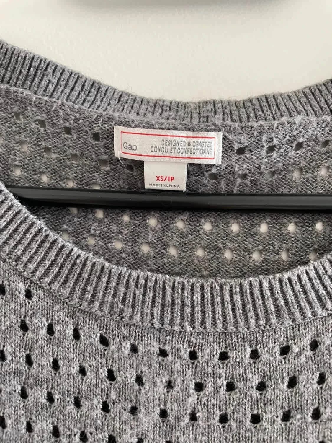 Pull fin gris GAP - Photo 2/5