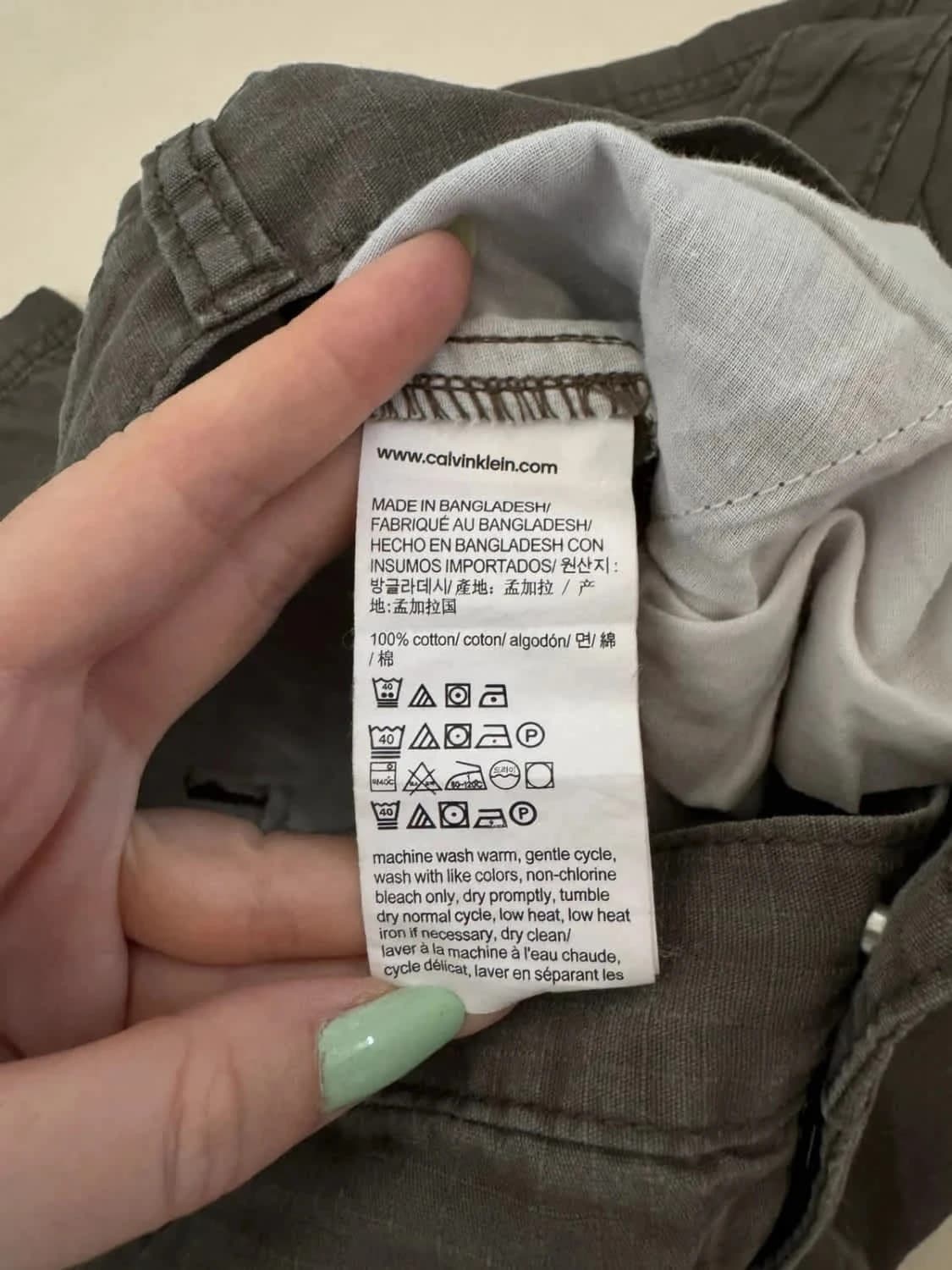 Short cargo Calvin Klein gris foncé taille W32 - Photo 4/9