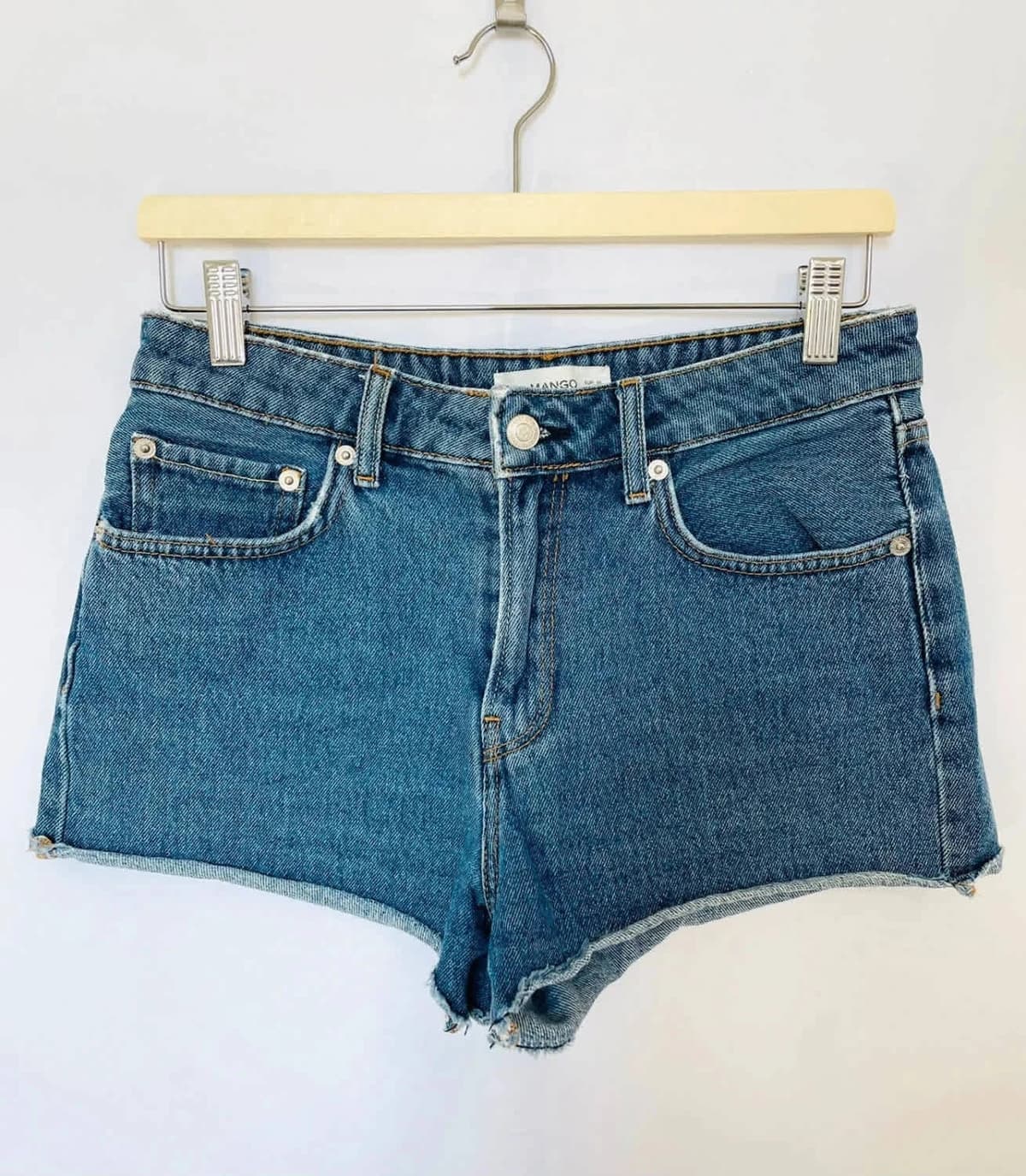 Short en jean Denim Mango taille 38 - Photo 1/4