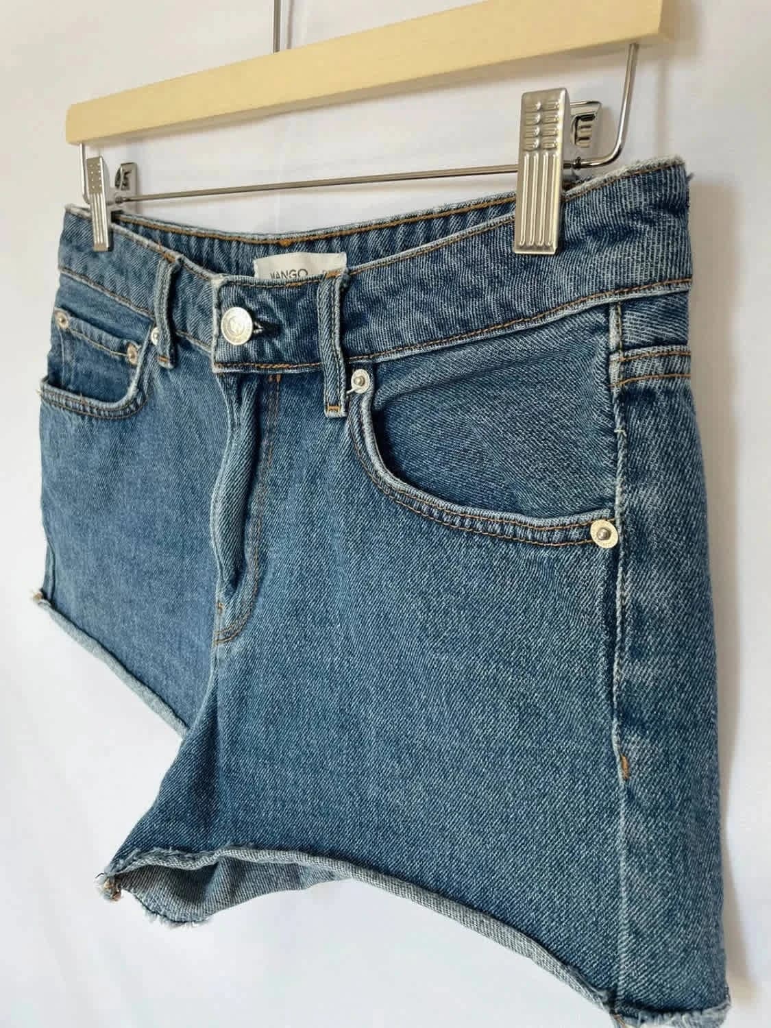 Short en jean Denim Mango taille 38 - Photo 2/4
