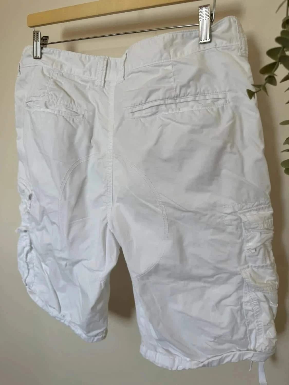 Short cargo blanc Old Navy poches utilitaire taille W36 - Photo 4/7