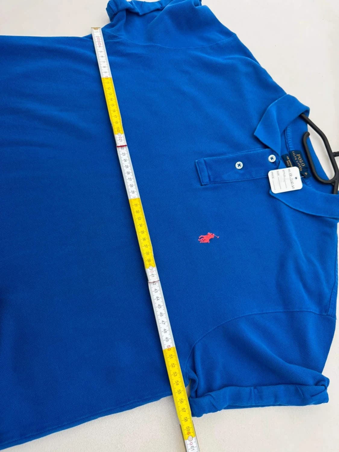 פולו מכותנה עם שרוולים קצרים של Polo Ralph Lauren בחיתוך בוייפרנד, כחול עם לוגו ורוד, מידה XL - FP251240 - תמונה 6/6