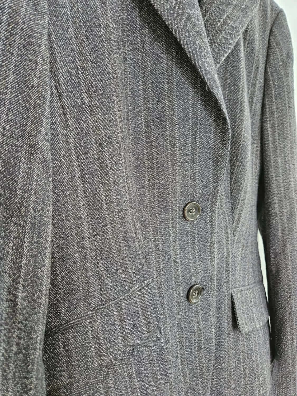 Blazer en laine Hugo Boss taille 38 - Photo 4/7