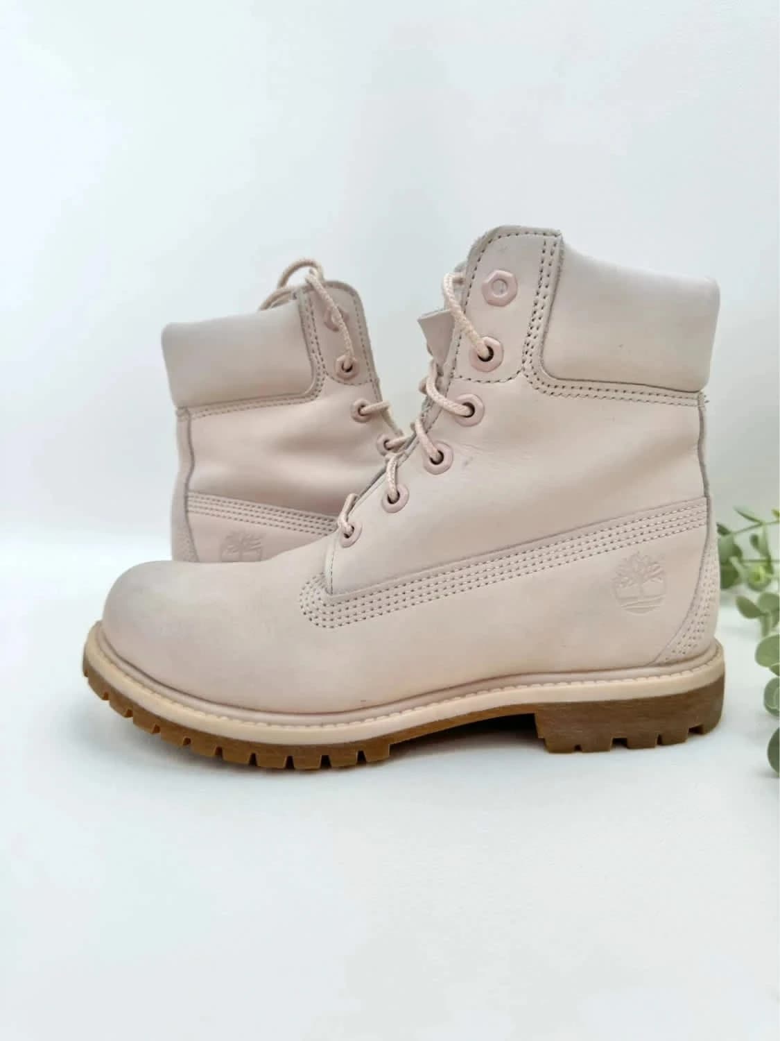 Boots en cuir Timberland rose pâle taille 37.5 - Photo 3/11