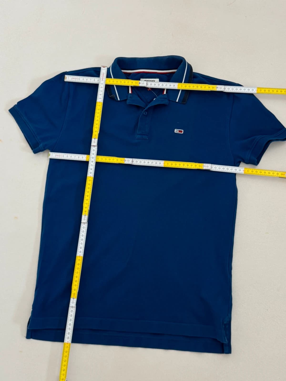Polo Tommy Jeans bleu col liseré taille S - FP260244 - Photo 7/7