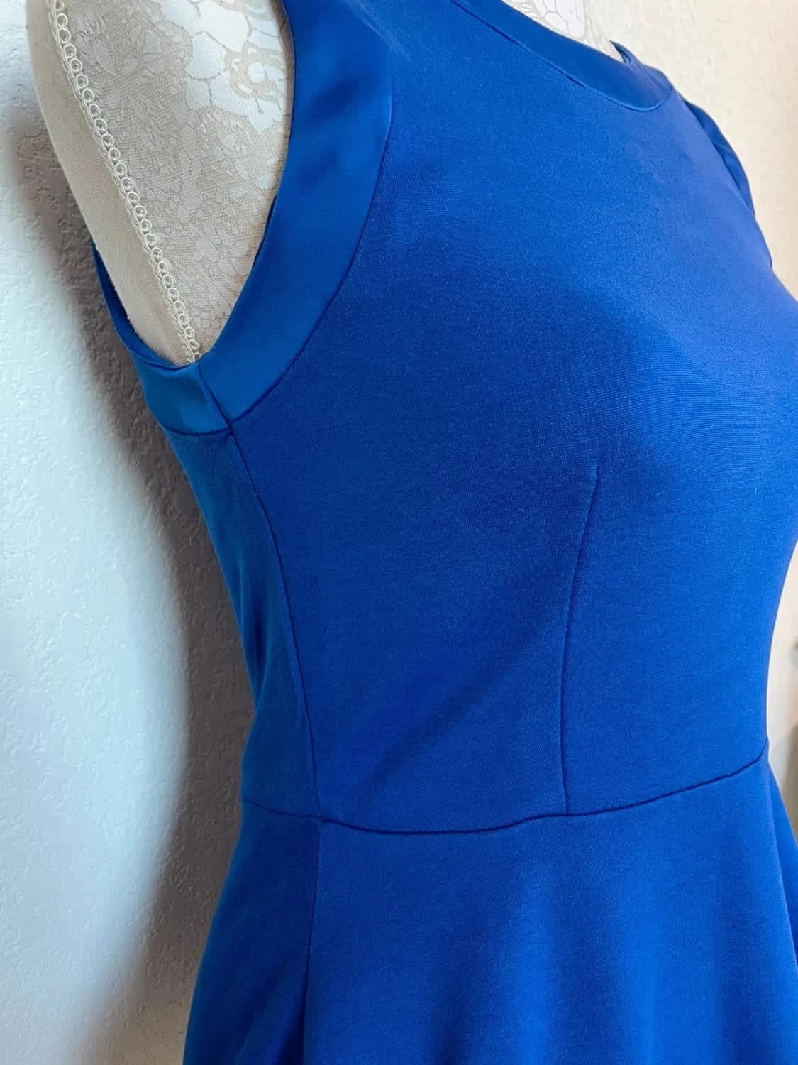 Top bleu Les Petites Bombes taille S - Photo 3/6