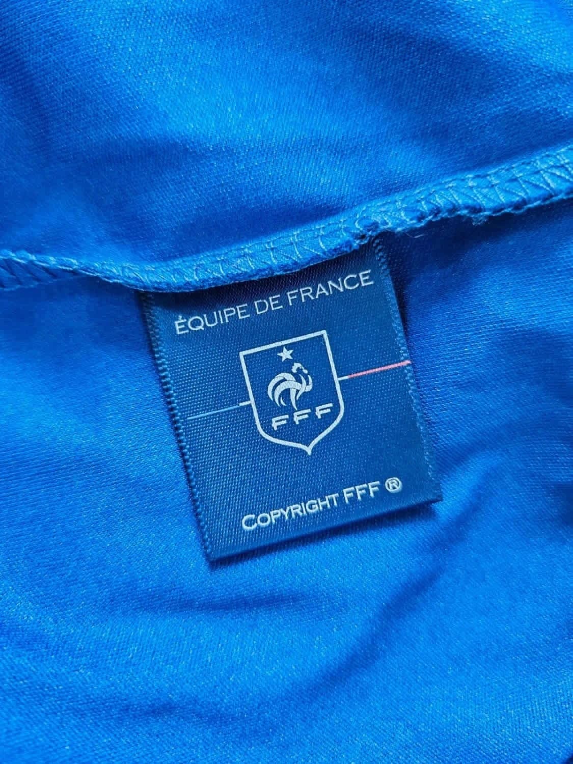 Maillot de foot bleu Mbappé n°12 équipe de France - Photo 4/7