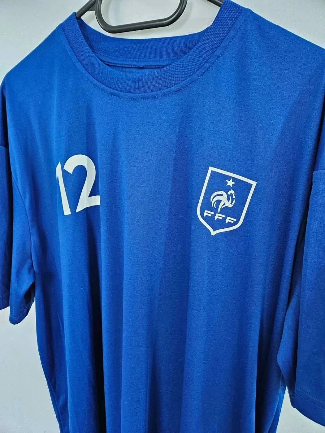 Maillot de foot bleu Mbappé n°12 équipe de France - Photo 5/7