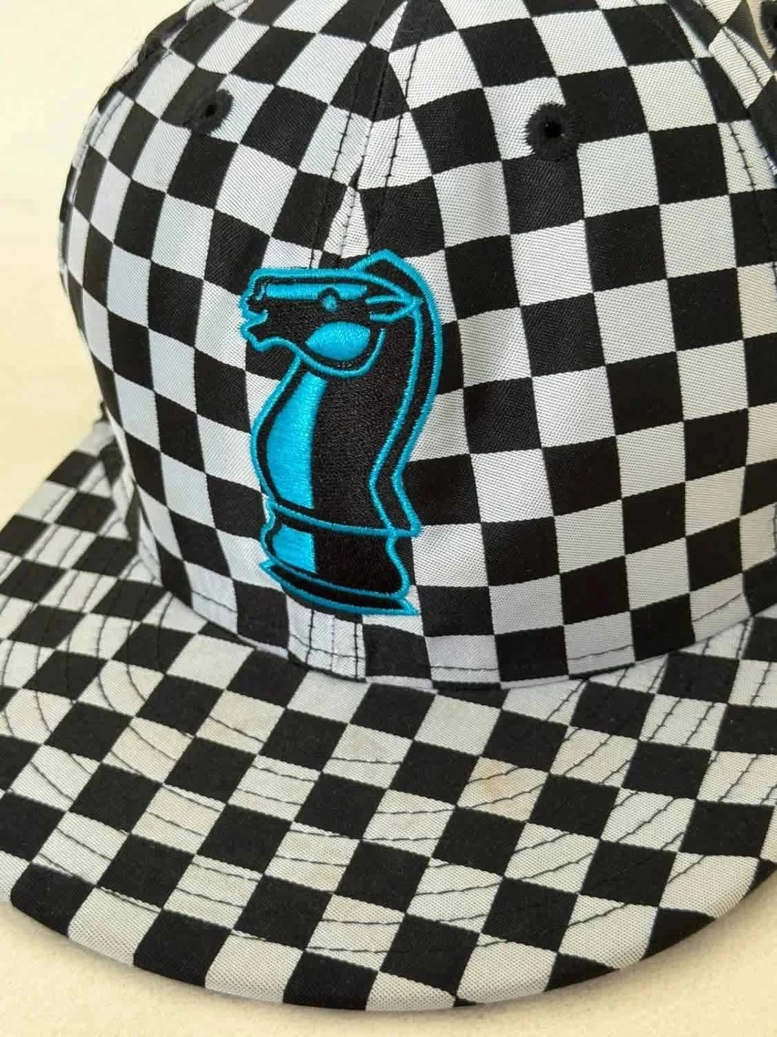 Casquette New Era 59FIFTY damier noir blanc logo échecs bleu - Photo 4/12