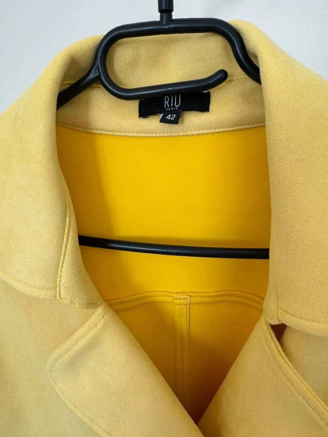 Manteau doux croisé Riu Paris jaune pastel taille 42 - Photo 4/5