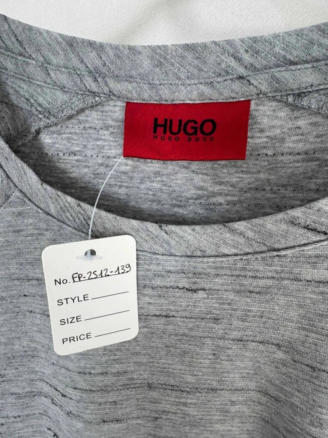 T-shirt HUGO Hugo Boss gris chiné manches raglan taille M - FP2512139 - Photo 4/7