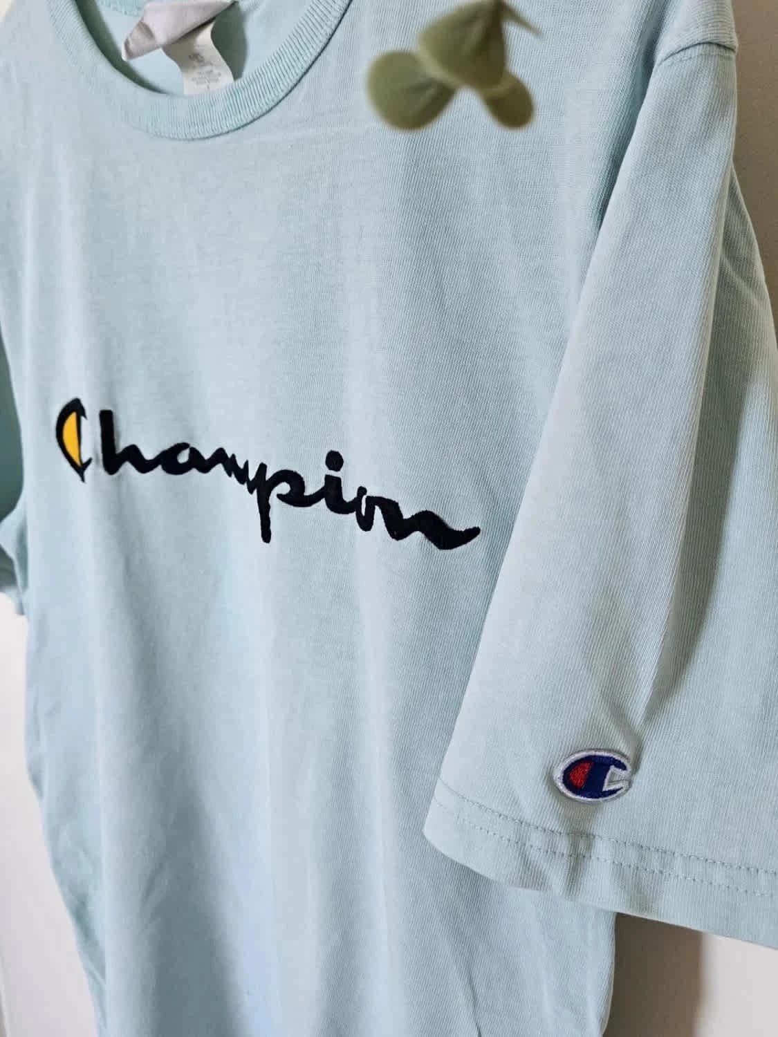 T-shirt Champion brodé bleu clair taille M - Photo 3/7
