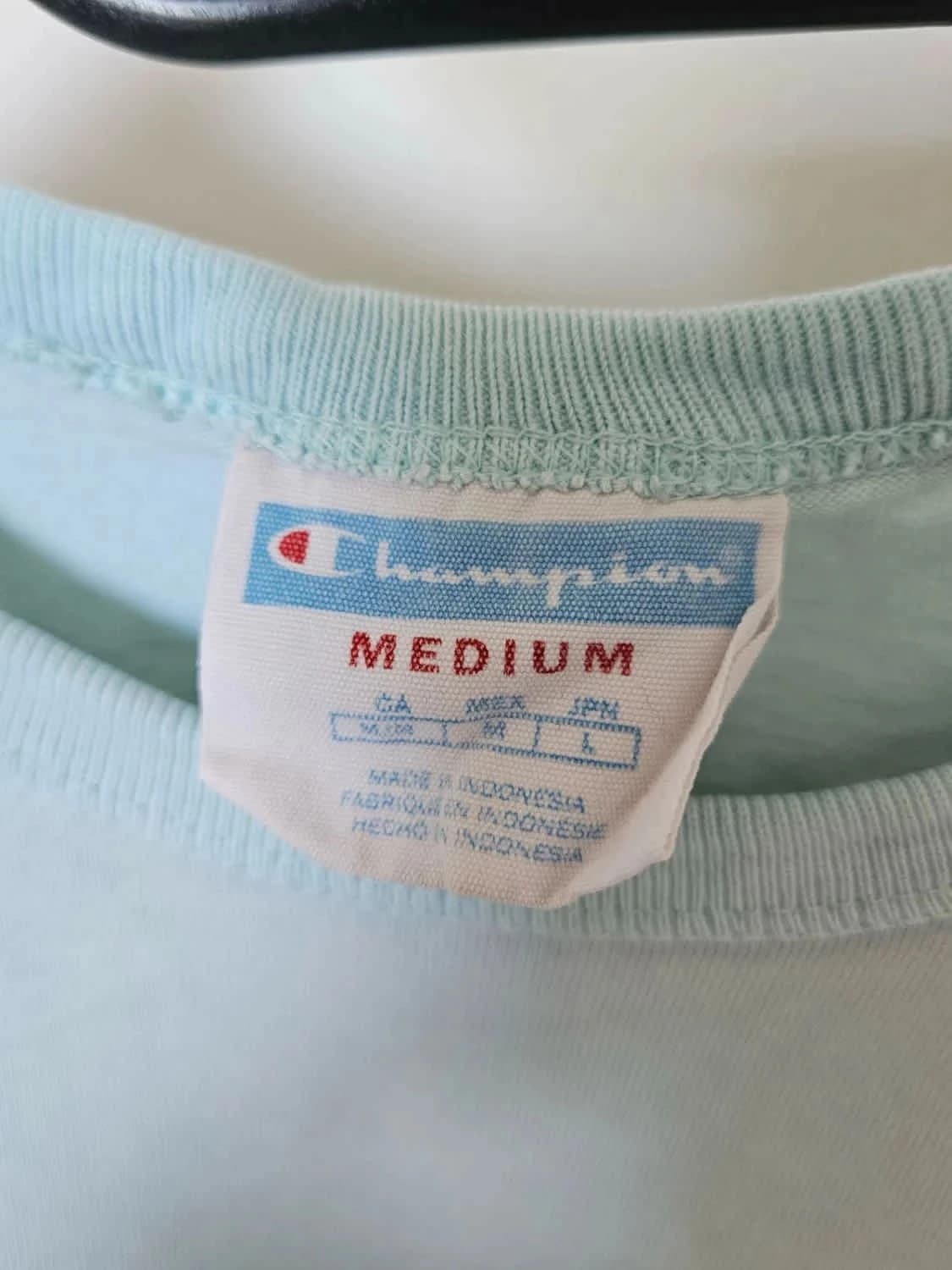 T-shirt Champion brodé bleu clair taille M - Photo 5/7