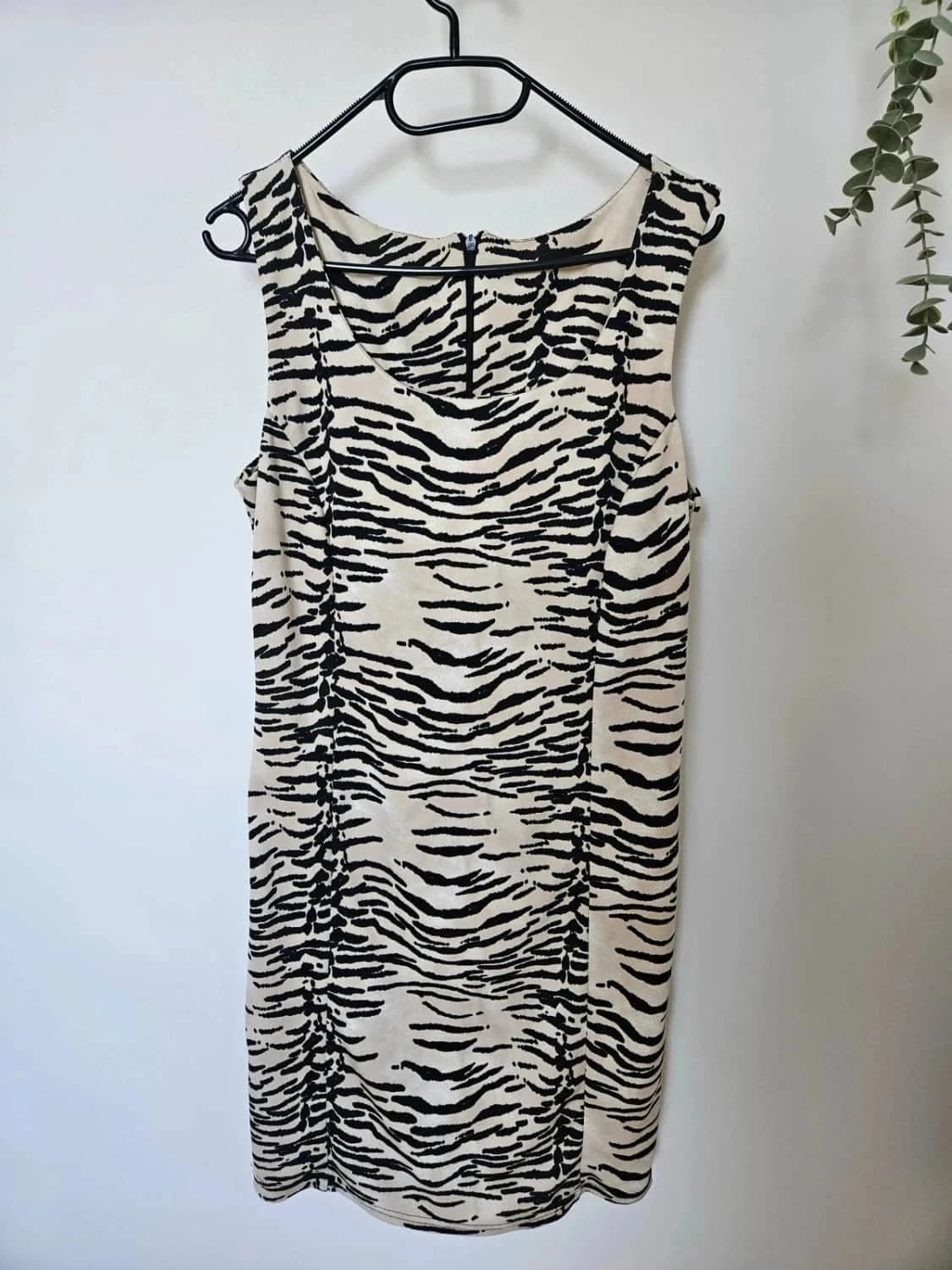 Robe sans manches crème imprimé zèbre noir coupe droite taille L - Photo 2/5