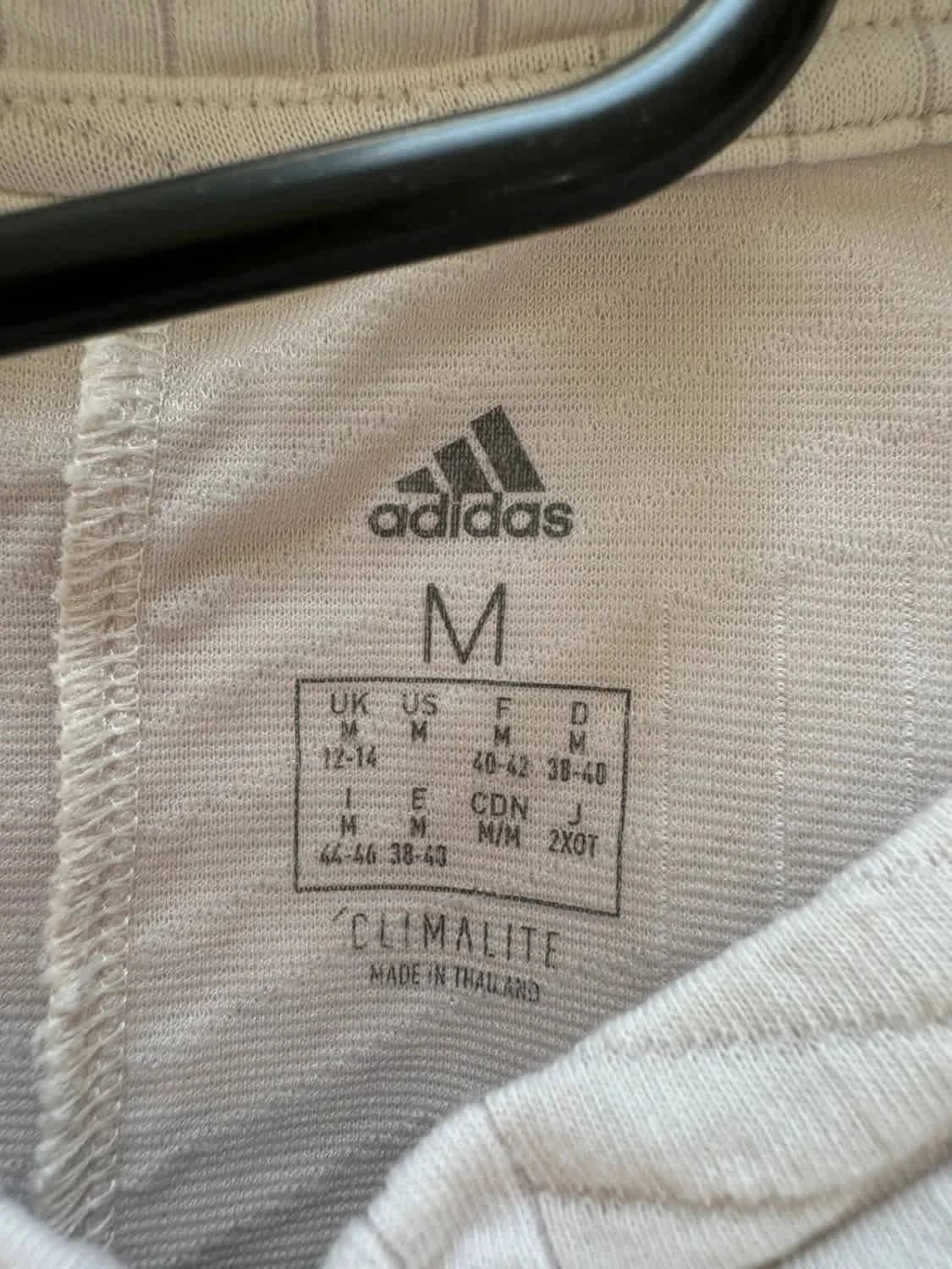 Sweat blanc Adidas texturé taille M - Photo 6/7