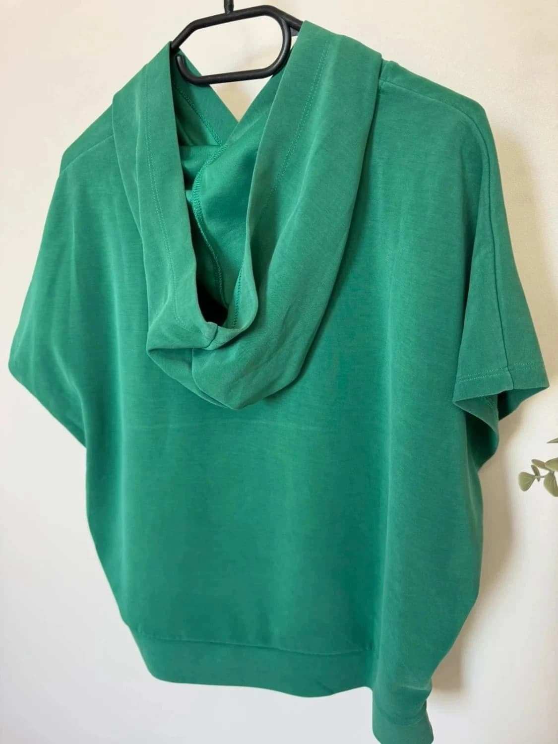 Sweat à capuche sans manches vert Promod couple ample - Photo 5/5