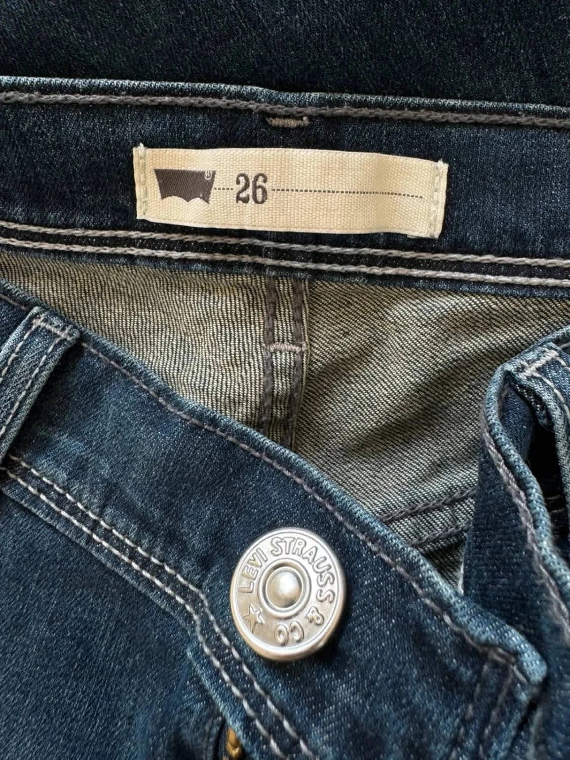 Levi’s jean Skinny Blank tab collection spéciale W26 L32 - Photo 2/7