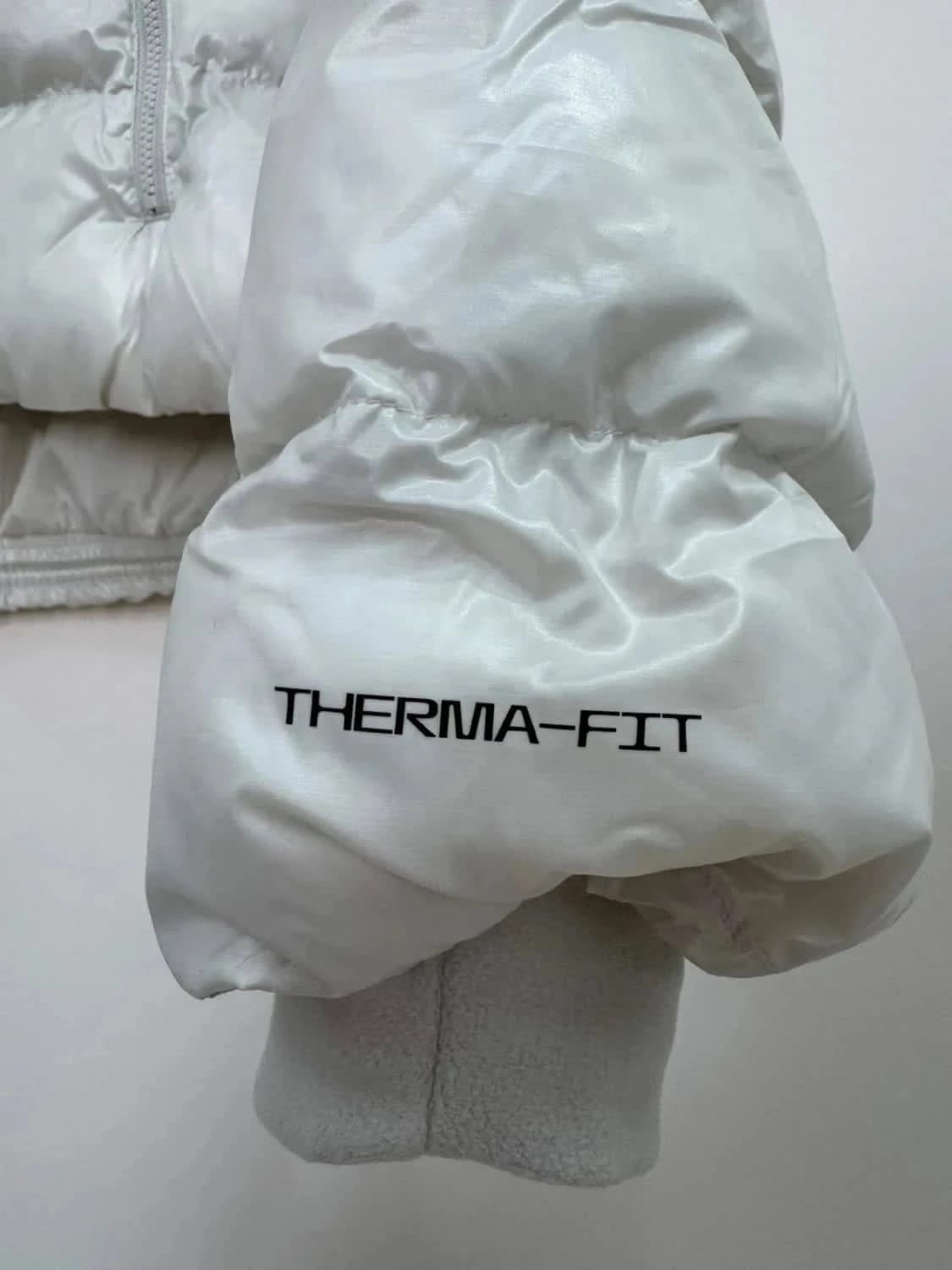 Doudoune matelassée blanche Puffer Nike avec capuche coupe ample Therma-Fit taille L - Photo 9/20