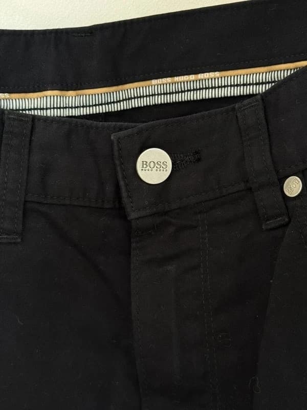 Pantalon toile noire Hugo Boss coupe droite taille W33 L34 - Photo 4/11