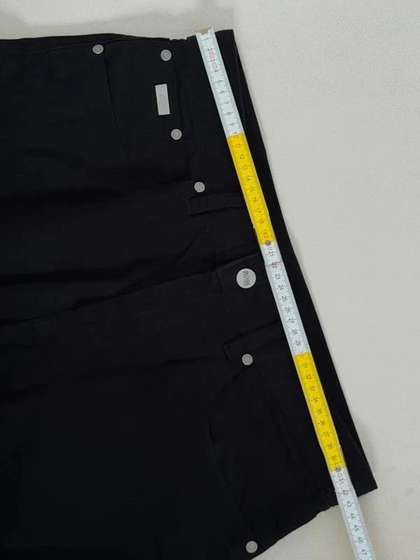 Pantalon toile noire Hugo Boss coupe droite taille W33 L34 - Photo 10/11