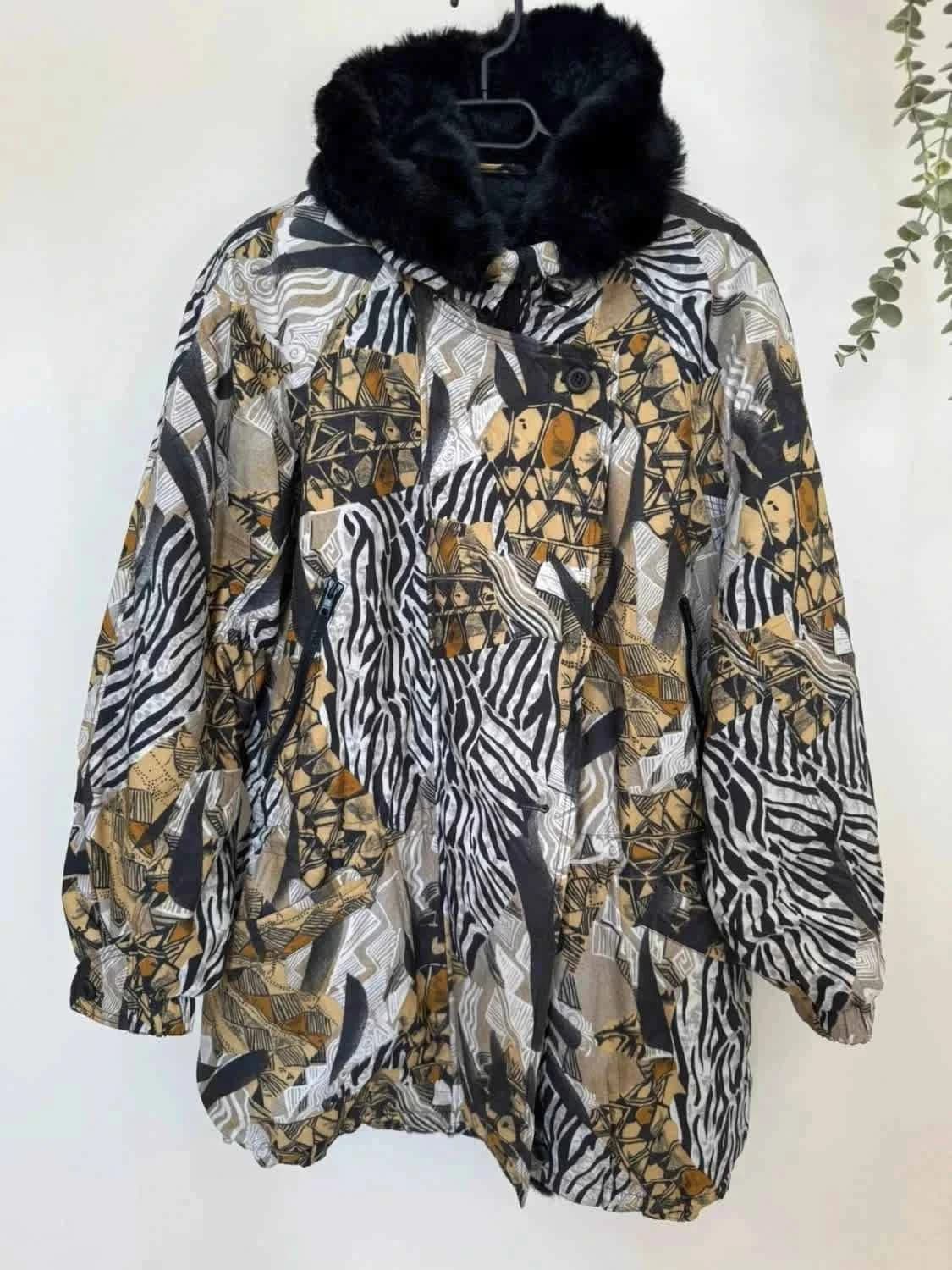 Manteau safari chic Fuchs & Schmitt fausse fourrure taille 40 - Photo 2/11